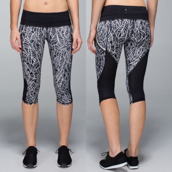 Lululemon Run A Marathon Leggings Crop Black Print Size 4 High Rise Yoga Pants - Picture 1 of 13